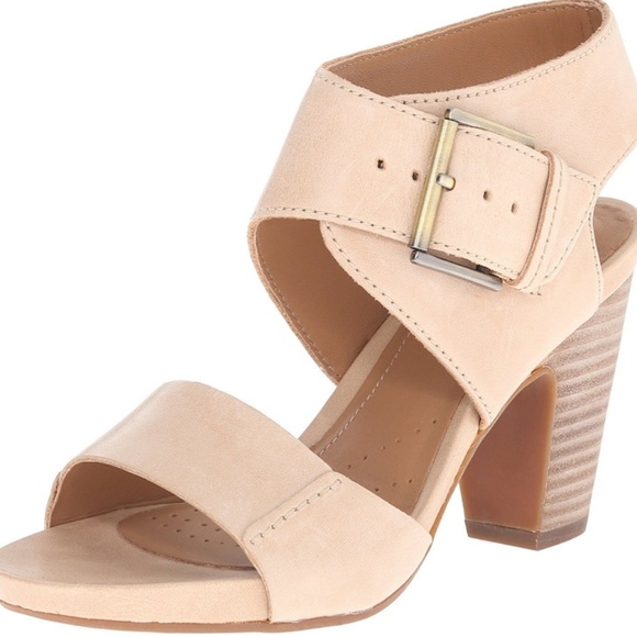 Clarks Shoes - Clarks  Okena Mod Nude Sandal